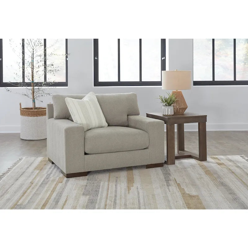 Fauteuil surdimensionné