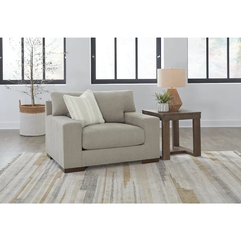 Fauteuil surdimensionné