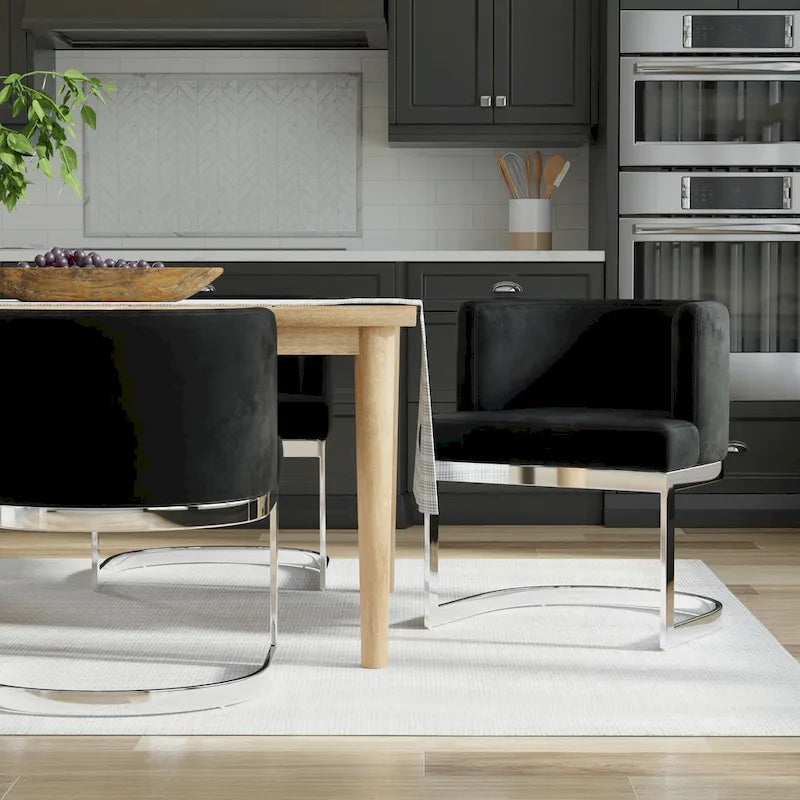 Chaise de salle à manger à dossier cabriolet