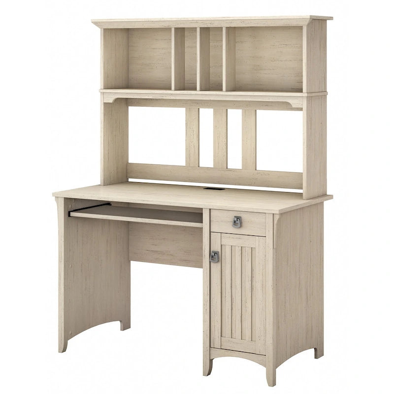 Petit bureau d'ordinateur avec étagère de rangement sur le dessus