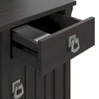 Petit bureau d'ordinateur avec étagère de rangement sur le dessus
