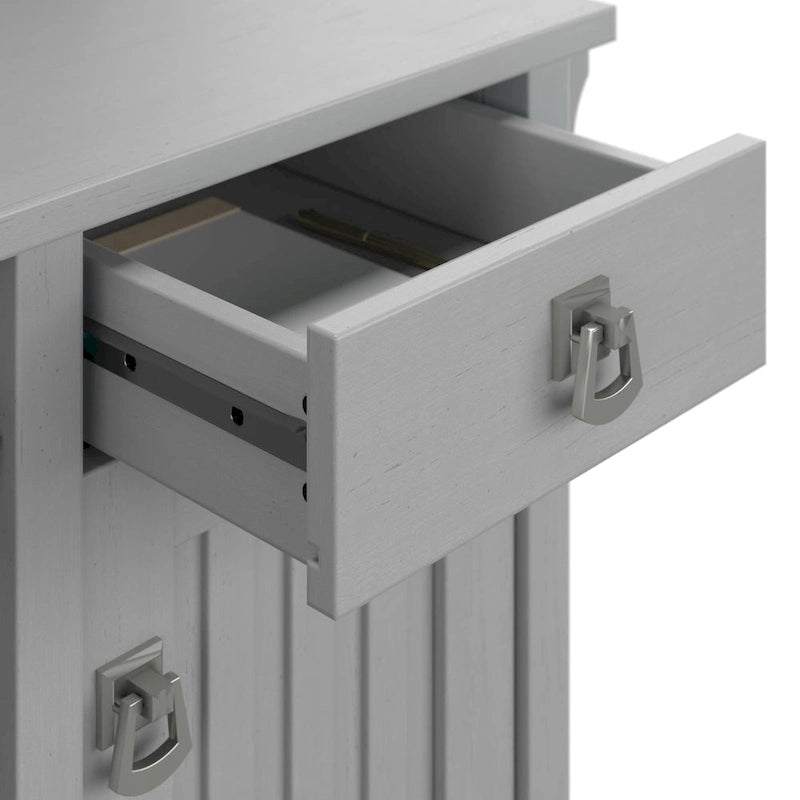 Petit bureau d'ordinateur avec étagère de rangement sur le dessus