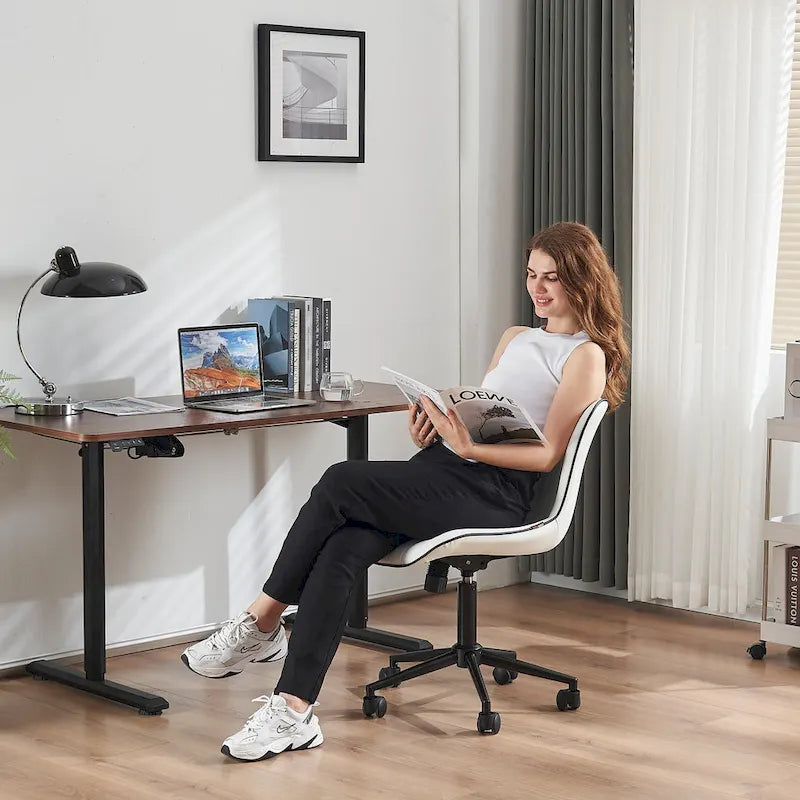 Chaise de bureau ergonomique sans accoudoirs avec roulettes